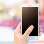follow these easy tips to keep your smartphone in tip-top shape Smartphone को रखना है नए जैसा? इन टिप्स से फोन रहेगा टिप-टॉप, चलाने में भी आएगा मजा