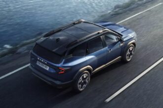 Dacia Bigster-8