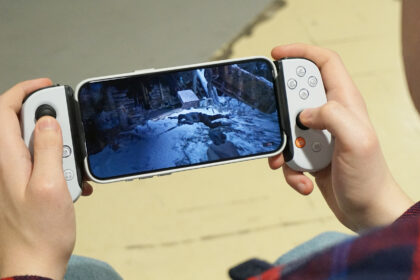 The Backbone One mobile controller