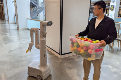Google DeepMind AI Robot