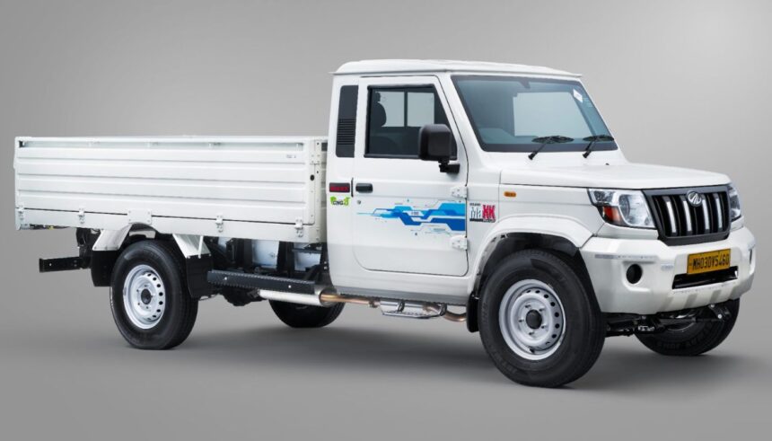 Mahindra-Bolero-Maxx-Pik-Up-HD-1.9-CNG.jpg