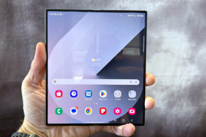 Samsung Galaxy Z Fold 6 REVIEW