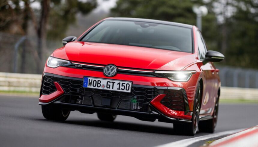 VW-Golf-GTI-Edition-50.jpg