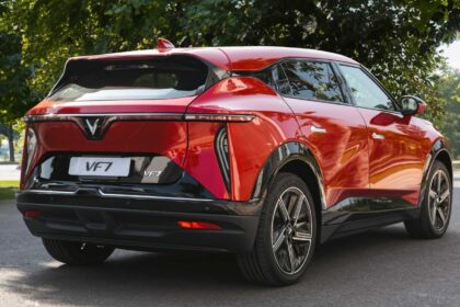 Vinfast VF71