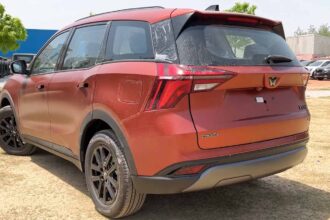 mahindra XUV700 Blaze edition