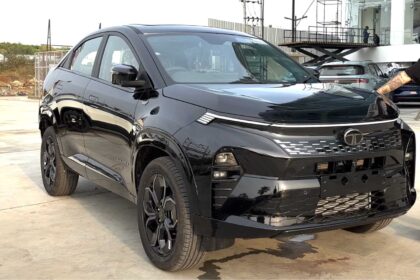 tata curvv dark edition