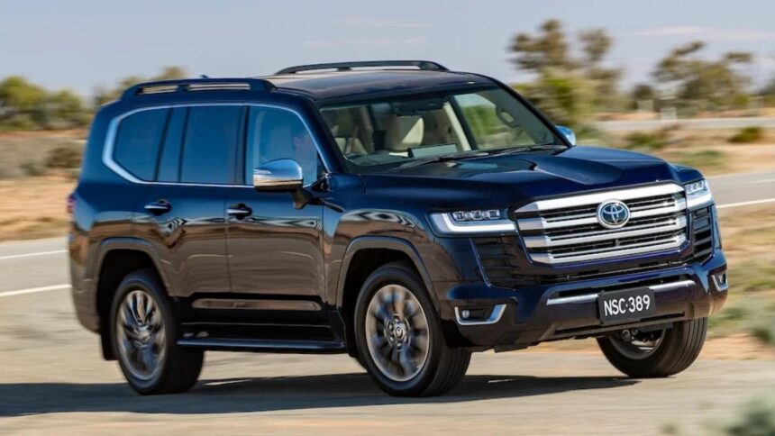 toyota Land Cruiser 300 Hybrid1