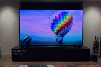 Samsung 115-inch micro-RGB TV first look