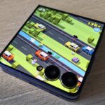 The Samsung Galaxy Z Flip 7's cover screen