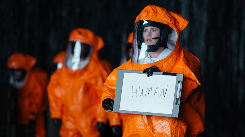 Amy Adams stars as Louise Banks in Arrival, one of the best free movies to stream this week