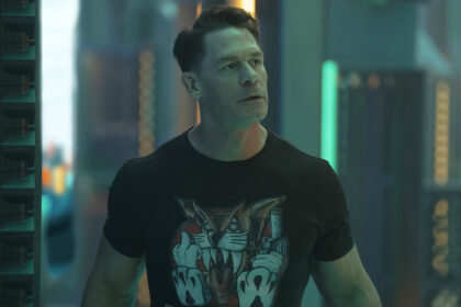 Chris Smith walking through the Quantum Unfolding Chamber in Peacemaker season 2 episode 1