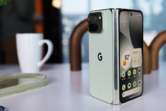 Google Pixel 10 Pro Fold HANDS ON