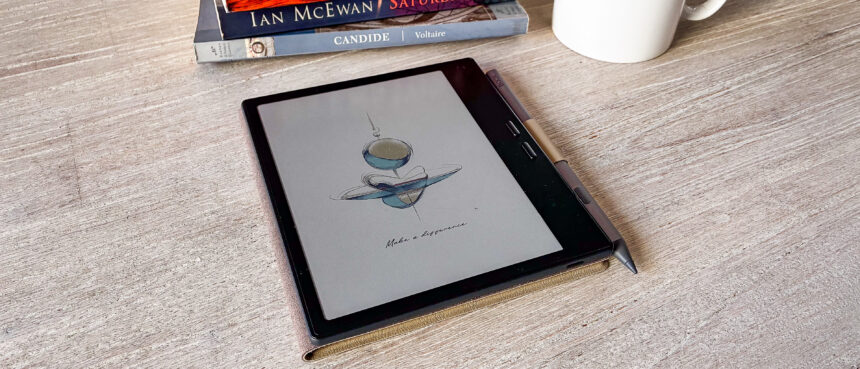 The Boox Go Color 7 Gen II ereader and the Boox InkSense stylus on a table