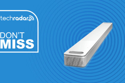 Bose Smart Ultra Soundbar in white on blue background with TechRadar don't miss sign