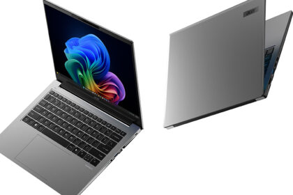 Acer TravelMate X14 AI Business Laptop