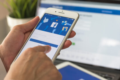 Facebook social media app logo on log-in, sign-up registration page