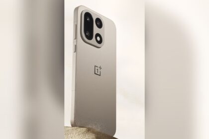 The OnePlus 15 in the Sand Storm color option