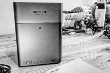 Ugreen NASync DH4300 Plus